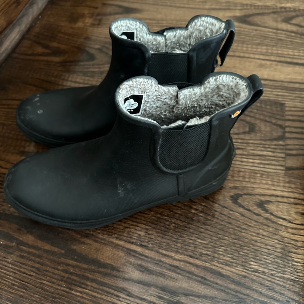 Women’s Bogs Black Boots